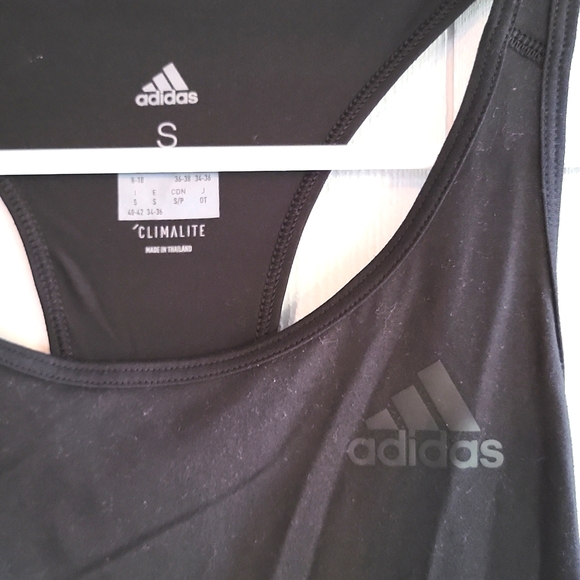 🌴 Adidas Black Athletic Tank Top - Picture 3 of 5